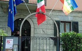 Megaride Guest House